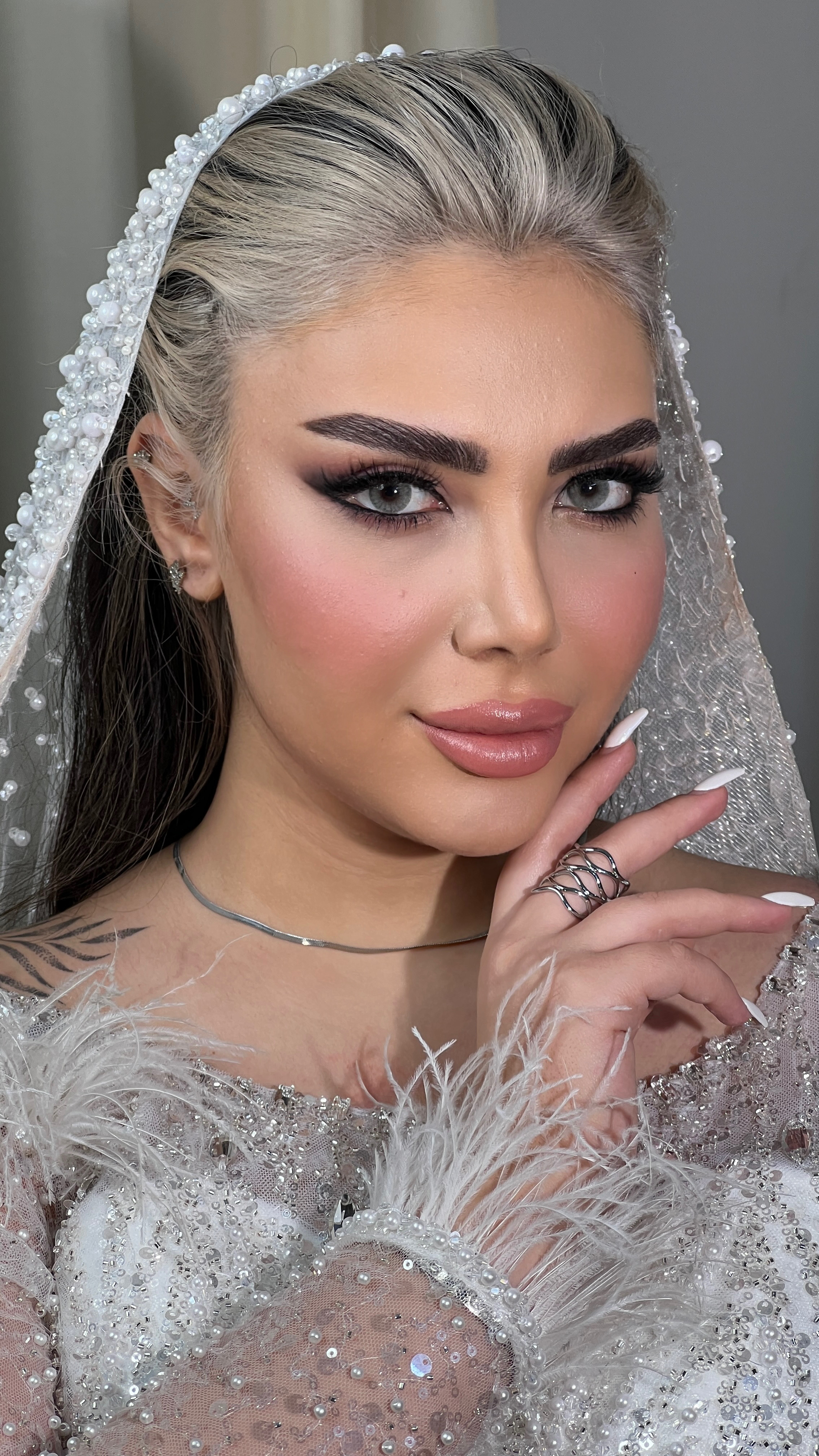Asian bridal makeup in London: cultural detail and a soft glam finish by Makeup By Sahar
